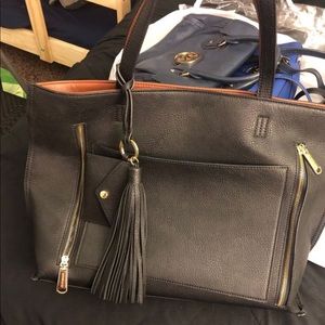 Steve Madden tote bag with mini pouch